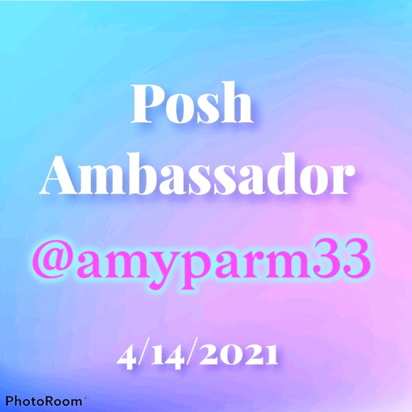 Meet your posher, Amy - Picture 3 of 6